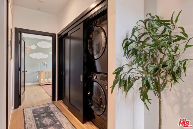 4180 Duquesne Avenue 1, Culver City, CA 90232