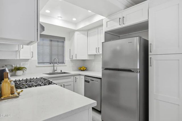 10274 Tujunga Canyon Boulevard 7, Los Angeles, CA 91042