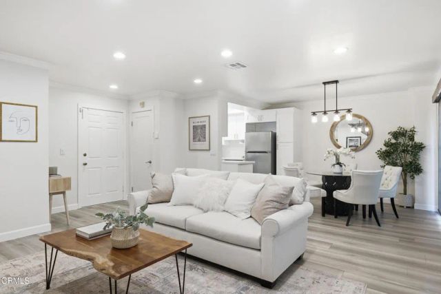 10274 Tujunga Canyon Boulevard 7, Los Angeles, CA 91042