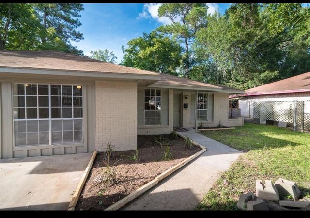 7621 Gleason Road, Houston, TX 77016