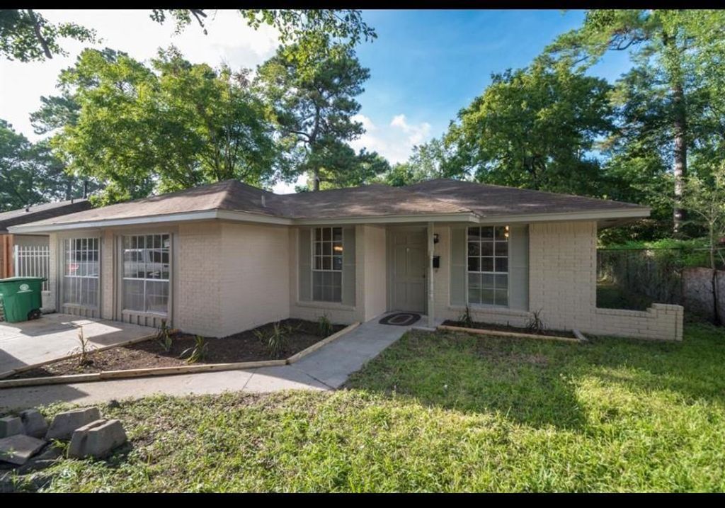 7621 Gleason Road, Houston, TX 77016