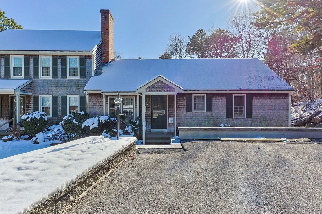45 Miriah Drive, Yarmouth Port, MA 02675