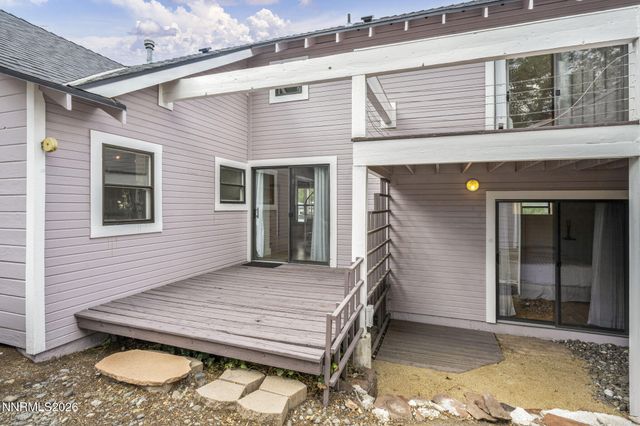 1350 Feather Way, Reno, NV 89509
