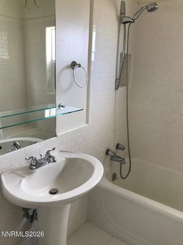 1350 Feather Way, Reno, NV 89509