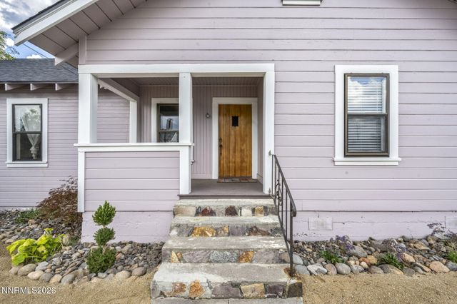 1350 Feather Way, Reno, NV 89509