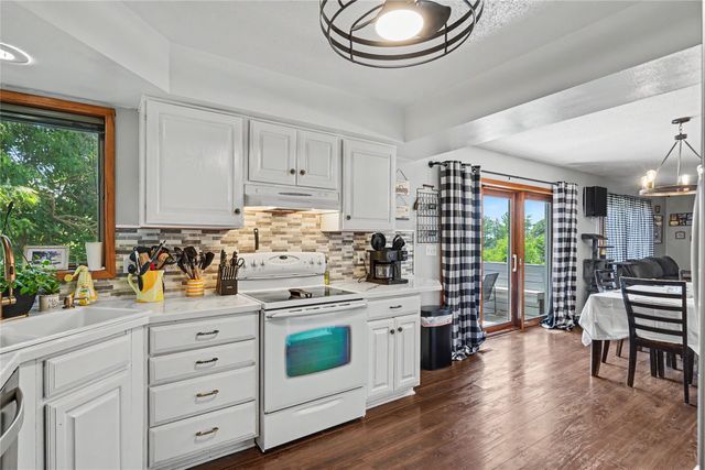 316 E Grace Street, Osceola, IA 50213
