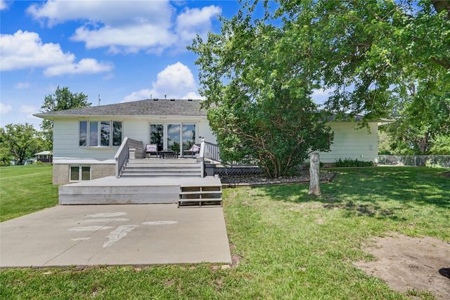316 E Grace Street, Osceola, IA 50213