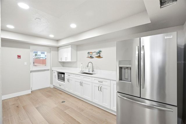 17920 GULF BOULEVARD 1502, St Petersburg, FL 33708