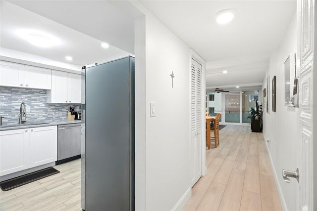17920 GULF BOULEVARD 1502, St Petersburg, FL 33708