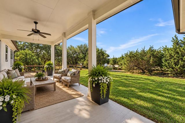 26 Persimmon Drive DR, Wimberley, TX 78676