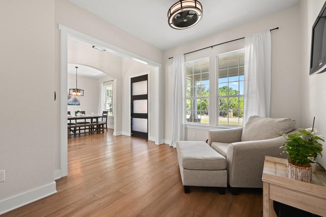 26 Persimmon Drive DR, Wimberley, TX 78676