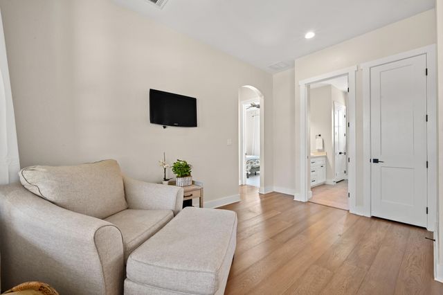 26 Persimmon Drive DR, Wimberley, TX 78676