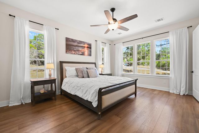 26 Persimmon Drive DR, Wimberley, TX 78676
