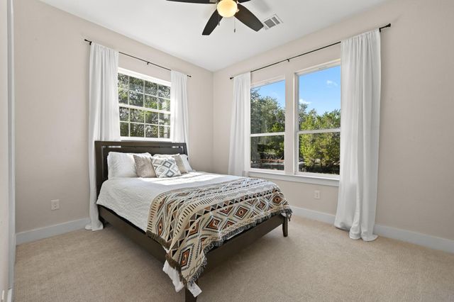 26 Persimmon Drive DR, Wimberley, TX 78676