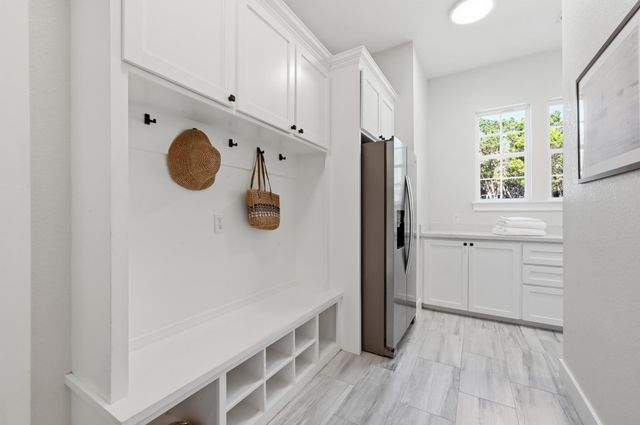 26 Persimmon Drive DR, Wimberley, TX 78676