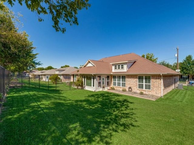 320 Terra Verde Lane, Mckinney, TX 75069