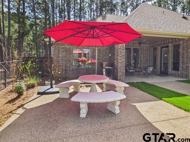 8550 TOLER POINTE, Larue, TX 75770