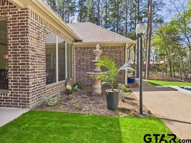 8550 TOLER POINTE, Larue, TX 75770