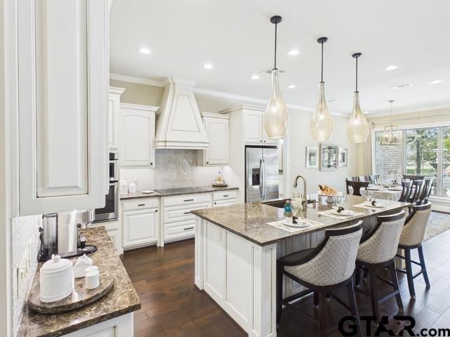 8550 TOLER POINTE, Larue, TX 75770