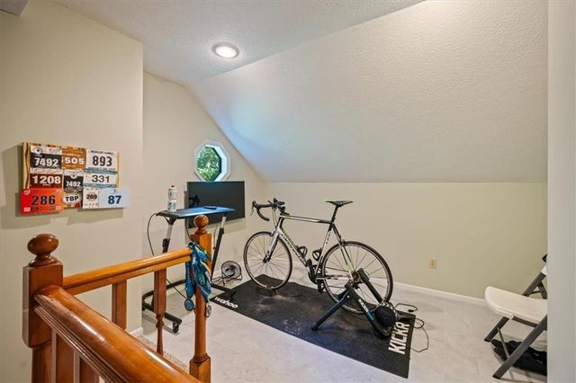 4401 W 128th Street, Leawood, KS 66209