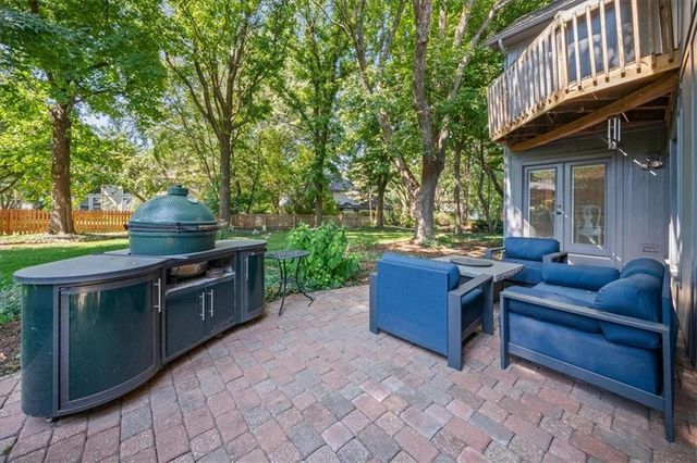 4401 W 128th Street, Leawood, KS 66209