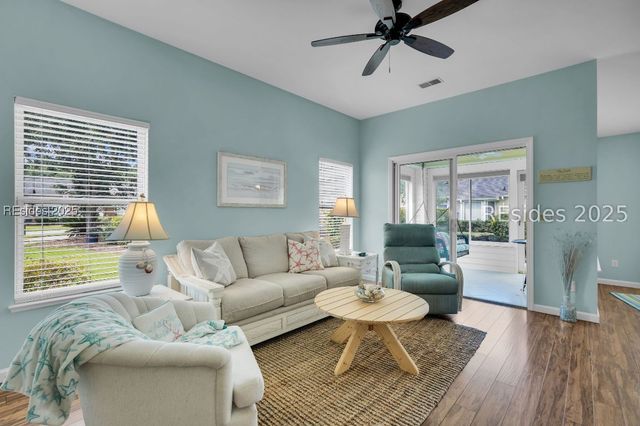 4 Huquenin Ct, Bluffton, SC 29909