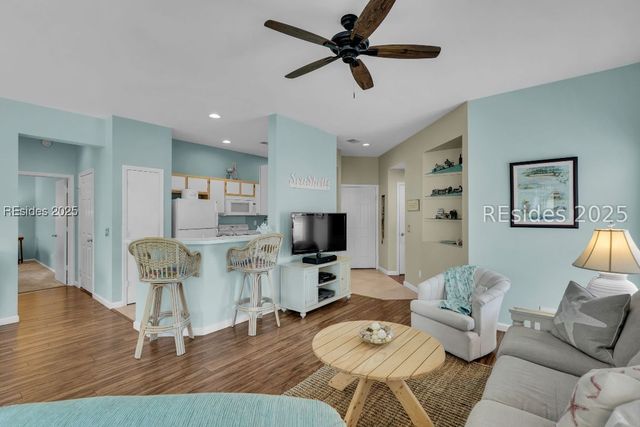 4 Huquenin Ct, Bluffton, SC 29909