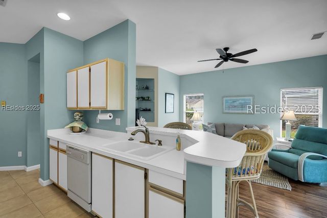 4 Huquenin Ct, Bluffton, SC 29909
