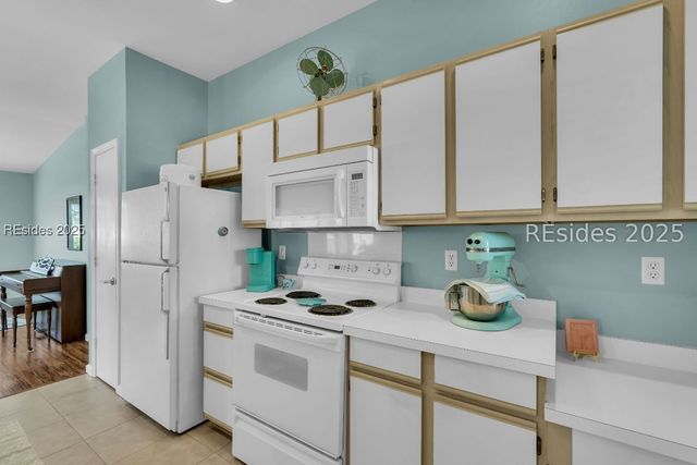4 Huquenin Ct, Bluffton, SC 29909