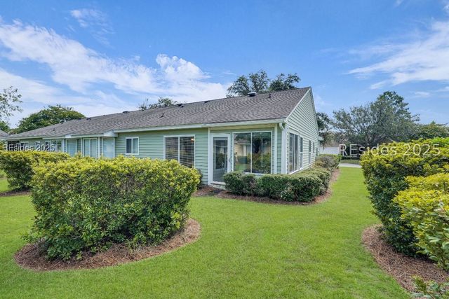 4 Huquenin Ct, Bluffton, SC 29909