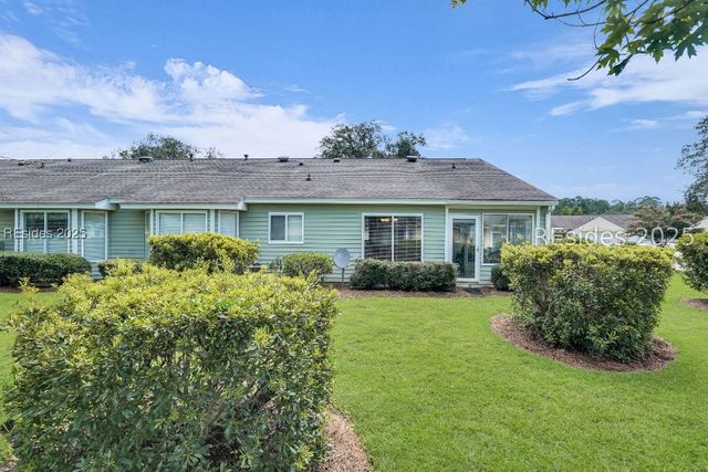 4 Huquenin Ct, Bluffton, SC 29909