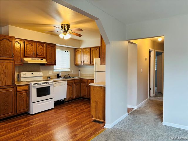 20224 Nicke Street, Clinton Township, MI 48035