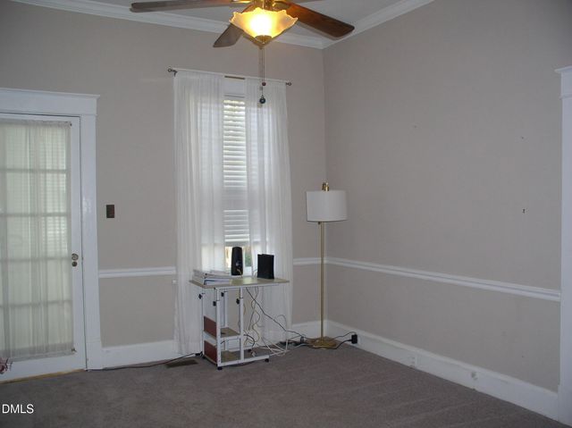 934 S Chestnut Street, Henderson, NC 27536