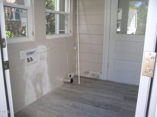 934 S Chestnut Street, Henderson, NC 27536