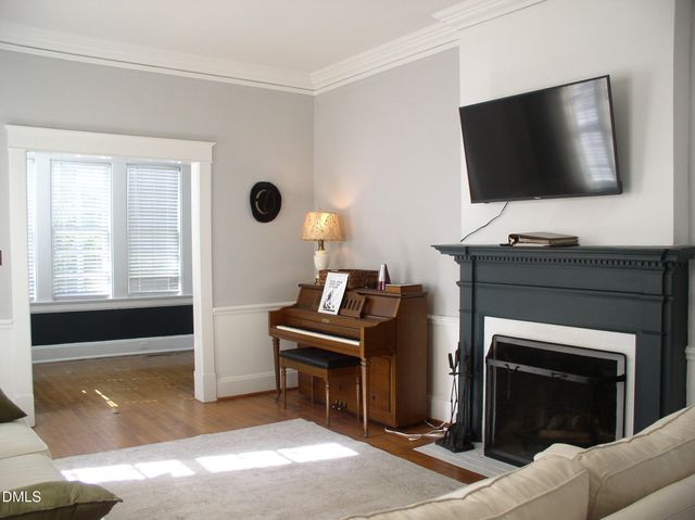 934 S Chestnut Street, Henderson, NC 27536