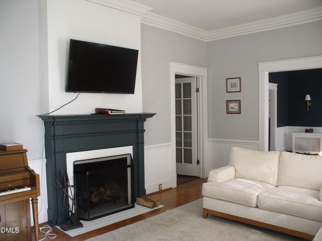 934 S Chestnut Street, Henderson, NC 27536