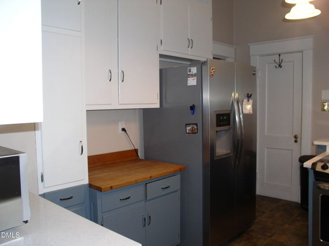 934 S Chestnut Street, Henderson, NC 27536