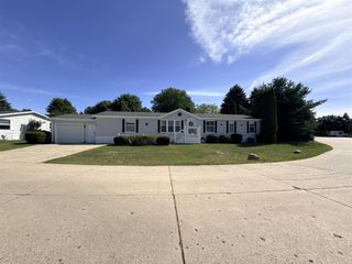1990 Ironwood West Court, Muskegon, MI 49442