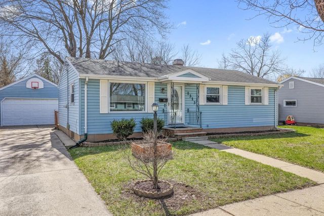 1313 SAN JOSE PLACE, Green Bay, WI 54303