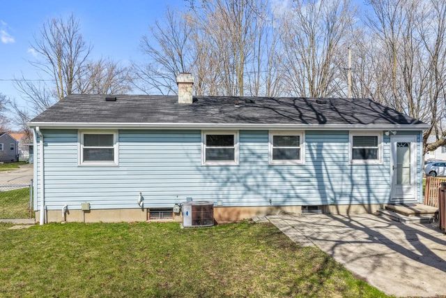 1313 SAN JOSE PLACE, Green Bay, WI 54303