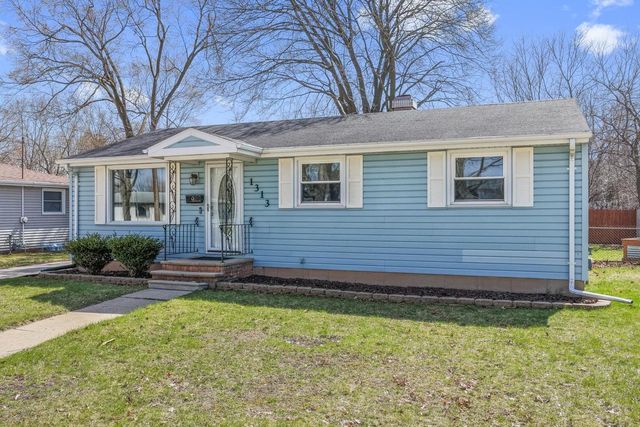 1313 SAN JOSE PLACE, Green Bay, WI 54303