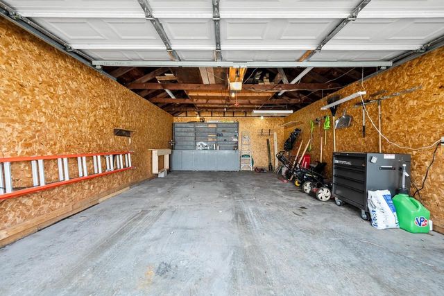 1313 SAN JOSE PLACE, Green Bay, WI 54303