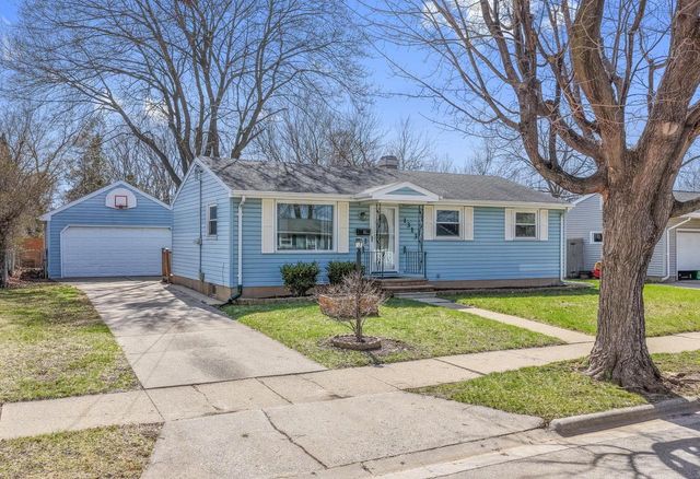 1313 SAN JOSE PLACE, Green Bay, WI 54303