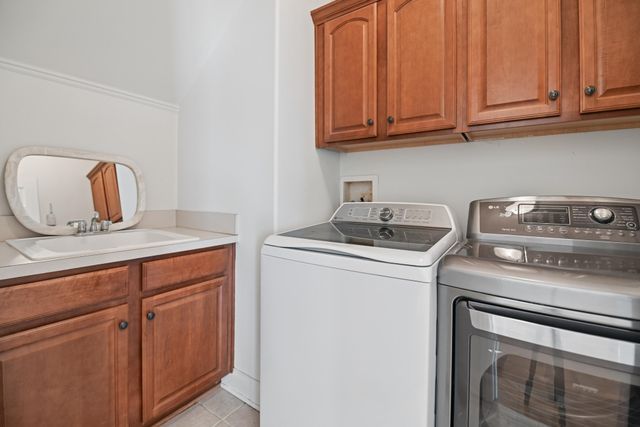 668 Springlake DR, Franklin, TN 37064