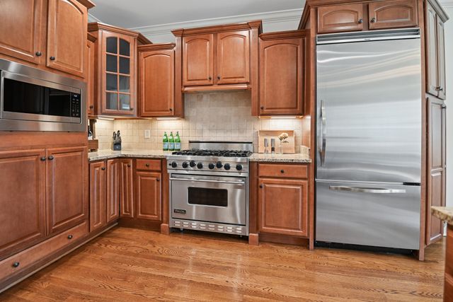 668 Springlake DR, Franklin, TN 37064