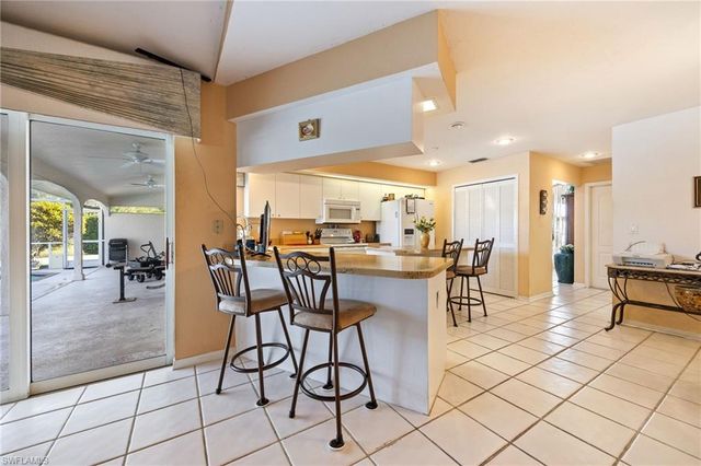 11701 Pinewood Lakes DR, Fort Myers, FL 33913