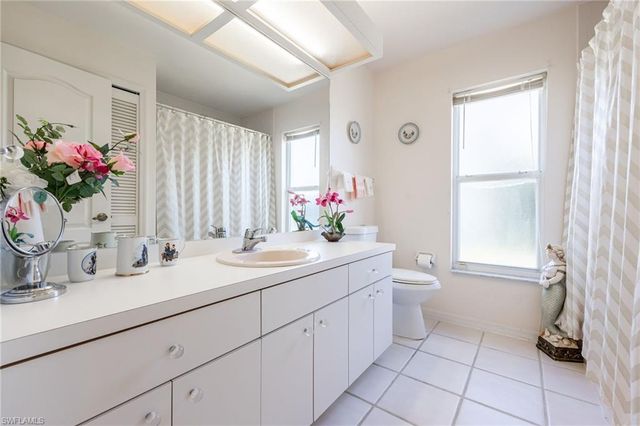 11701 Pinewood Lakes DR, Fort Myers, FL 33913