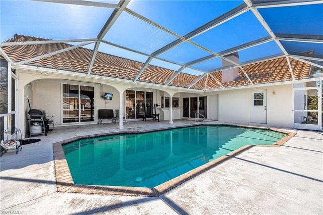 11701 Pinewood Lakes DR, Fort Myers, FL 33913