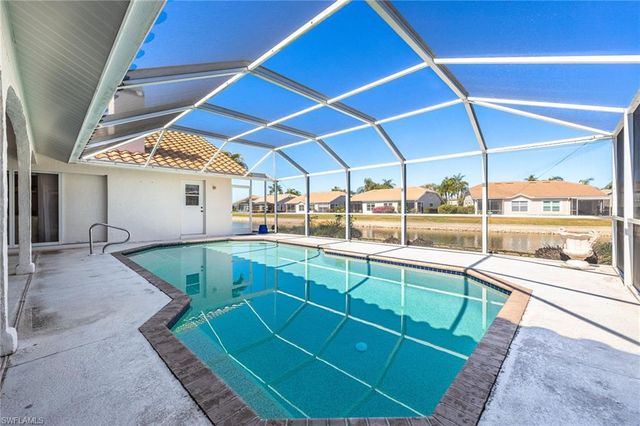 11701 Pinewood Lakes DR, Fort Myers, FL 33913