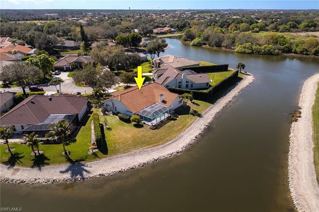 11701 Pinewood Lakes DR, Fort Myers, FL 33913